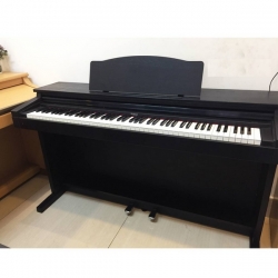 Đàn piano điện Roland HP 1800