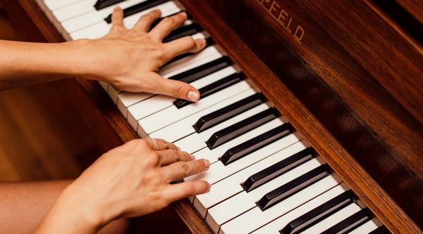 Một số hướng dẫn sử dụng đàn piano cho người mới tập