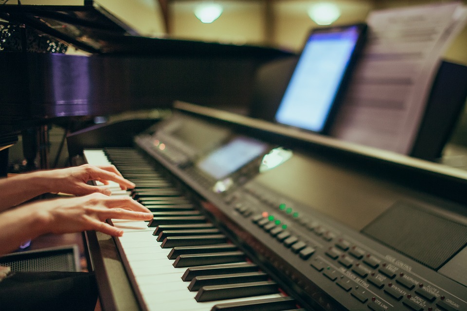 Tại sao piano nên là nhạc cụ tốt để bắt đầu